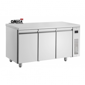 Refrigerated Counters 3 Doors Remote Series 600 and 700