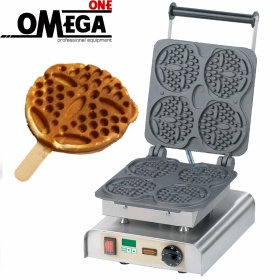Waffle Maker 4 Teddy waffles on the stick